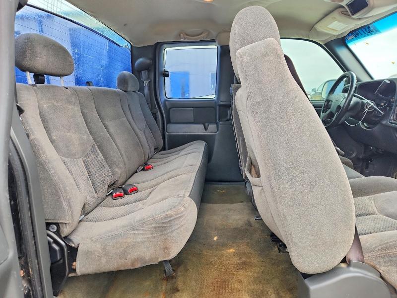 Продажа на аукционе авто 2005 Chevrolet Silverado, vin: 2GCEC19V851296673, номер лота: 53114636