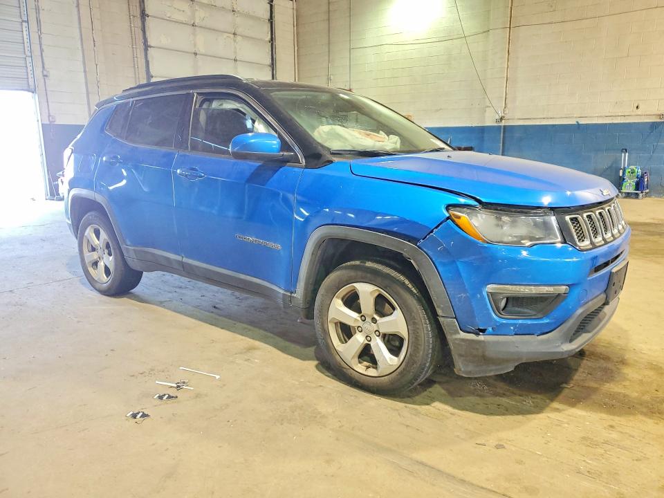 52780006 :رقم المزاد ، 3C4NJDBB0JT202754 vin ، 2018 Jeep Compass مزاد بيع