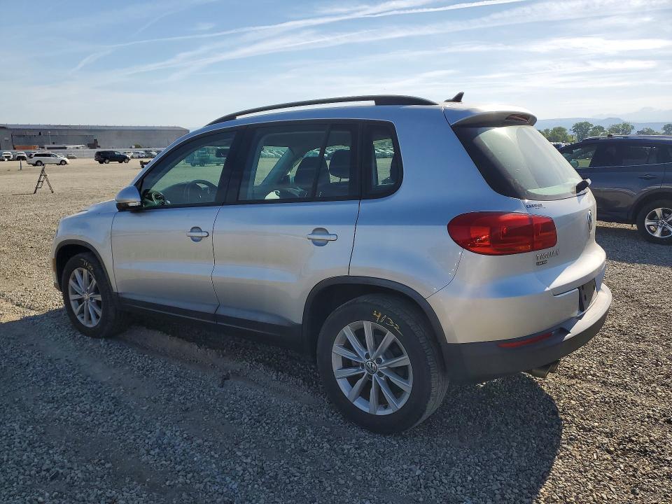 53133406 :رقم المزاد ، WVGAV7AX8HK048979 vin ، 2017 Volkswagen Tiguan مزاد بيع