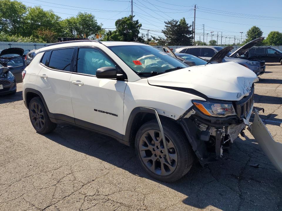 Продаж на аукціоні авто 2021 Jeep Compass, vin: 3C4NJDEB6MT521091, номер лоту: 52583346