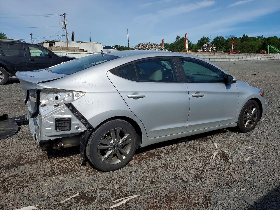 2017 Hyundai Elantra მანქანა იყიდება აუქციონზე, vin: 5NPD84LF2HH107650, აუქციონის ნომერი: 54835436