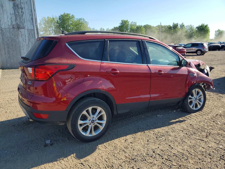 2019 Ford Escape მანქანა იყიდება აუქციონზე, vin: 1FMCU9HD8KUB25302, აუქციონის ნომერი: 54984246