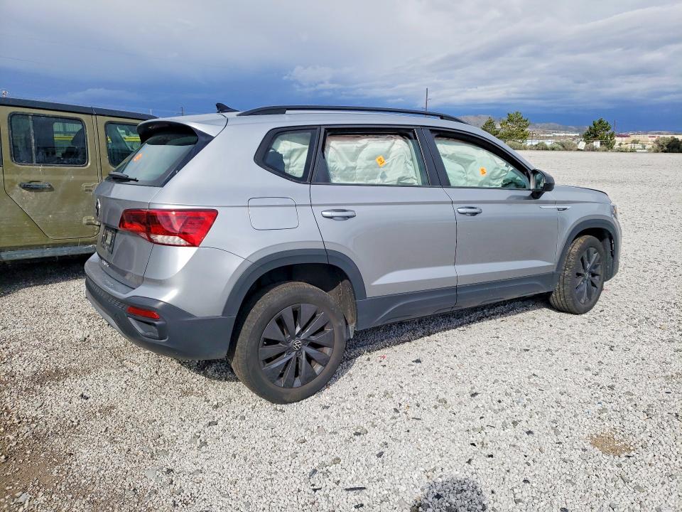 Продажа на аукционе авто 2024 Volkswagen Taos, vin: 3VV5X7B20RM079903, номер лота: 52613846