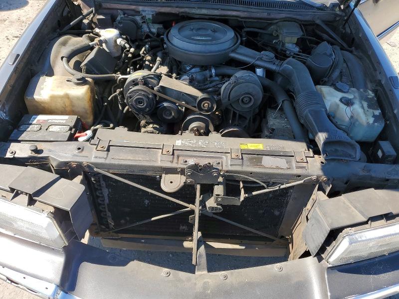 1993 Cadillac Fleetwood მანქანა იყიდება აუქციონზე, vin: 1G6DW527XPR707896, აუქციონის ნომერი: 52388086
