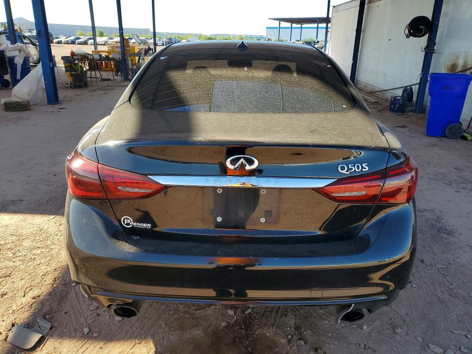 52948216 :رقم المزاد ، JN1EV7AP0JM356702 vin ، 2018 Infiniti Q50 مزاد بيع