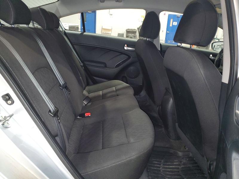 2016 Kia Forte მანქანა იყიდება აუქციონზე, vin: KNAFK4A63G5462500, აუქციონის ნომერი: 52825966