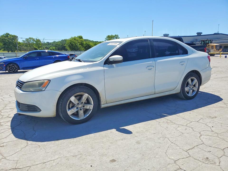 52430996 :رقم المزاد ، 3VWLL7AJ4EM419359 vin ، 2014 Volkswagen Jetta مزاد بيع