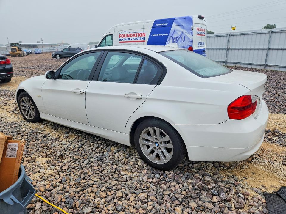 2007 Bmw 328 მანქანა იყიდება აუქციონზე, vin: WBAVC93577K034845, აუქციონის ნომერი: 54691296