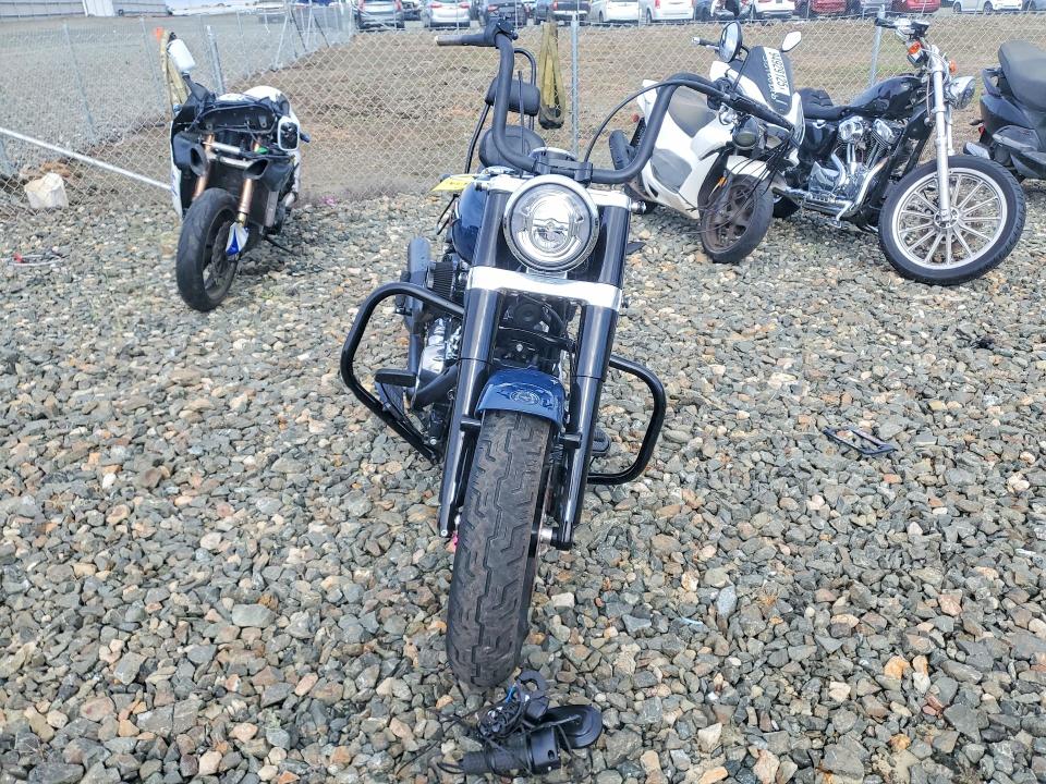 54849116 :رقم المزاد ، 1HD1YDJ65KB031760 vin ، 2019 Harley-davidson Flsl مزاد بيع