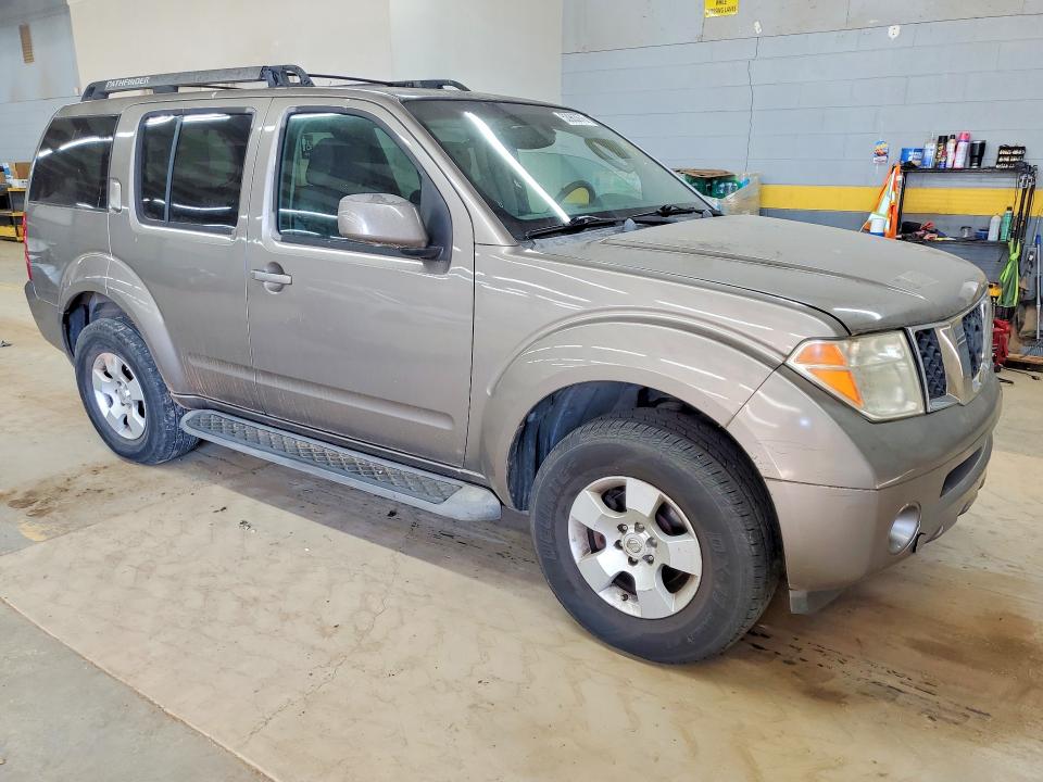 53963976 :رقم المزاد ، 5N1AR18WX5C734171 vin ، 2005 Nissan Pathfinder مزاد بيع
