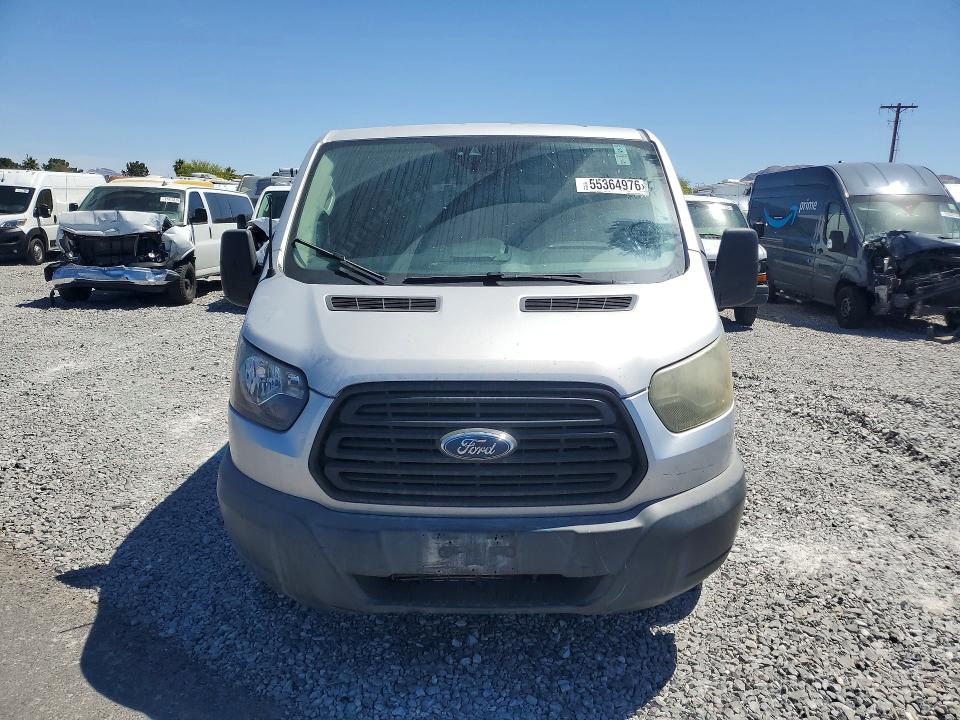 55364976 :رقم المزاد ، 1FBZX2ZG0HKA10286 vin ، 2017 Ford Transit مزاد بيع