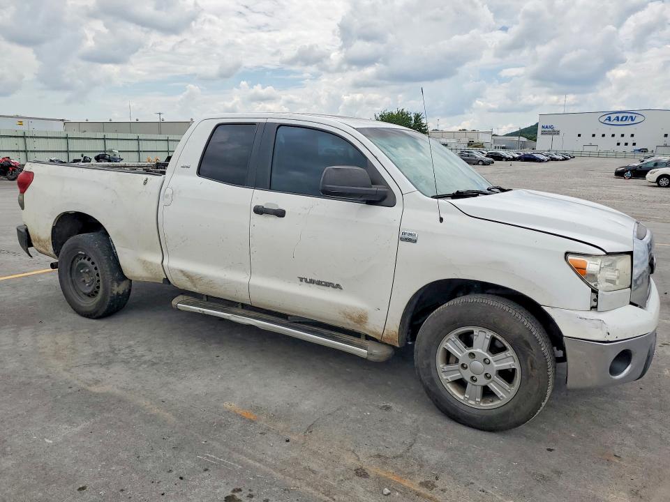 Продажа на аукционе авто 2007 Toyota Tundra, vin: 5TFRT54147X006903, номер лота: 55053446