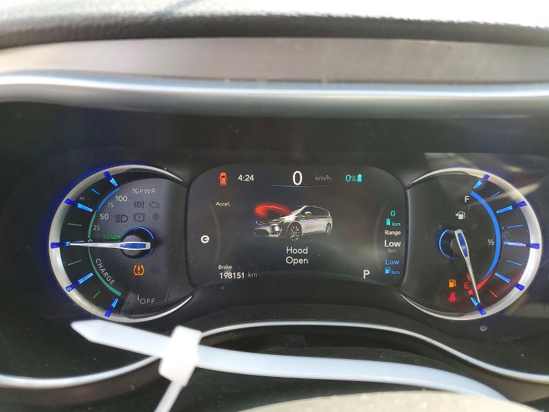 Auction sale of the 2018 Chrysler Pacifica, vin: 2C4RC1N76JR331327, lot number: 52914206