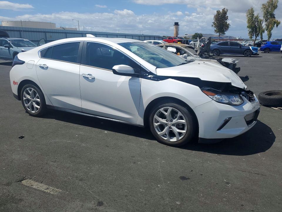54995796 :رقم المزاد ، 1G1RD6S56JU109590 vin ، 2018 Chevrolet Volt مزاد بيع