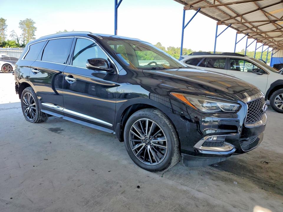53226626 :رقم المزاد ، 5N1DL0MM7LC548890 vin ، 2020 Infiniti Qx60 مزاد بيع