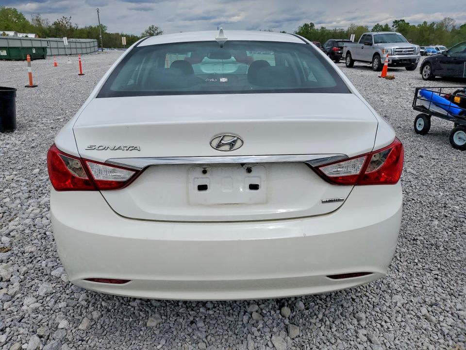 52705936 :رقم المزاد ، 5NPEC4ACXBH266337 vin ، 2011 Hyundai Sonata مزاد بيع