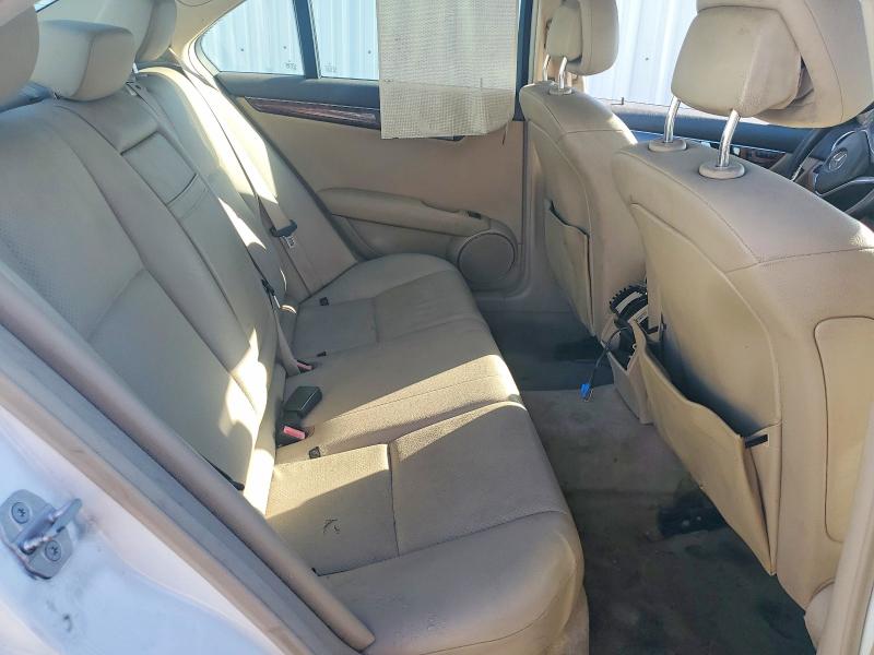 2013 Mercedes-benz C მანქანა იყიდება აუქციონზე, vin: WDDGF8AB1DA814109, აუქციონის ნომერი: 53196006