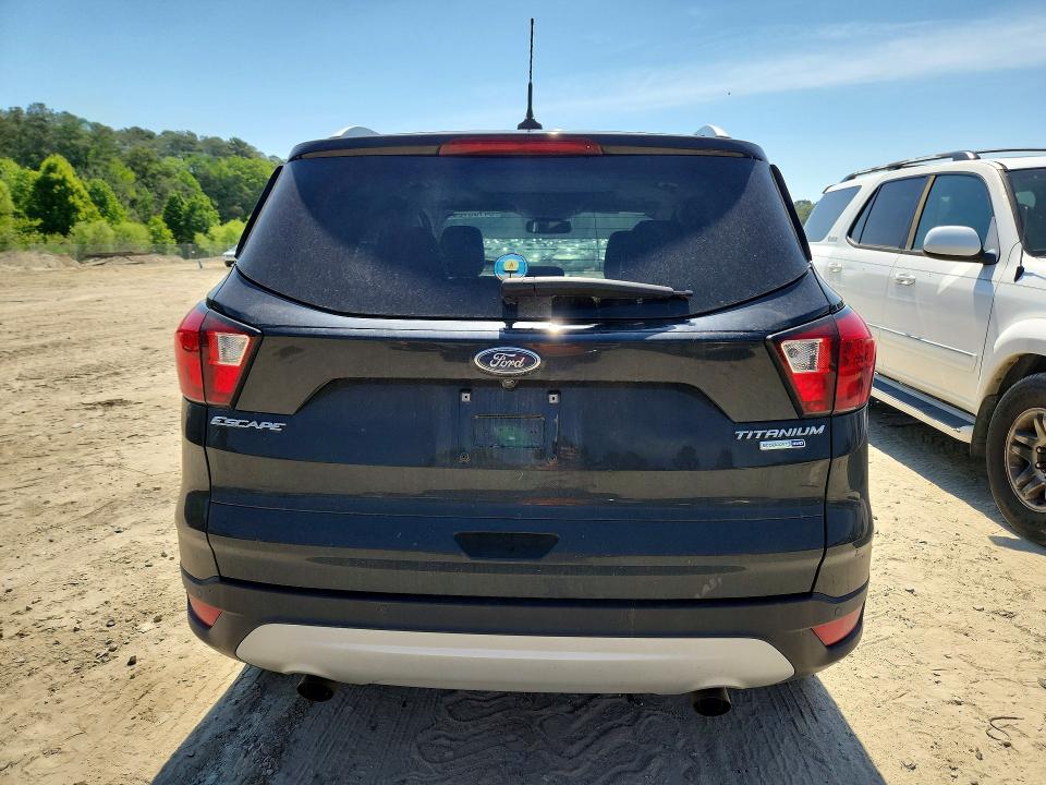 Продажа на аукционе авто 2019 Ford Escape, vin: 1FMCU9J97KUC18172, номер лота: 54105126