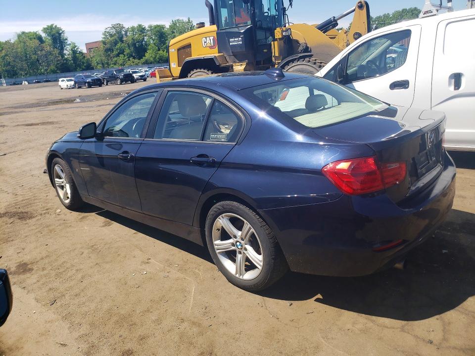 54302276 :رقم المزاد ، WBA3B1C57EK133562 vin ، 2014 Bmw 320 مزاد بيع
