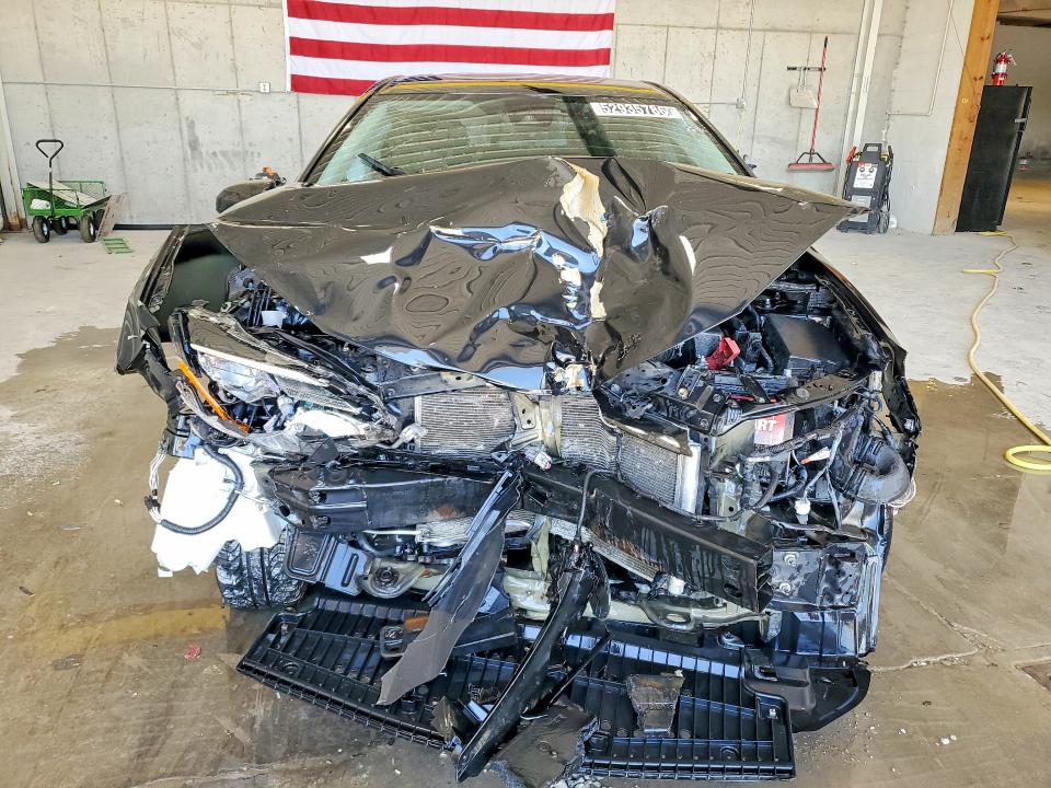 Продажа на аукционе авто 2017 Toyota Corolla, vin: 2T1BURHE1HC766600, номер лота: 52935786