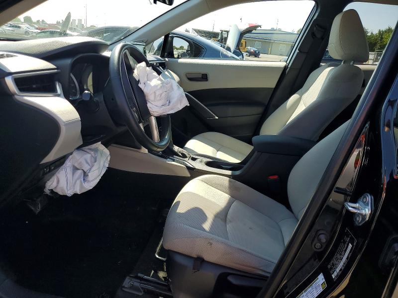 52753026 :رقم المزاد ، 7MUBAABG5NV040185 vin ، 2022 Toyota Corolla Cross مزاد بيع