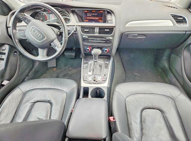 54683146 :رقم المزاد ، WAUFFAFL0DN020383 vin ، 2013 Audi A4 مزاد بيع
