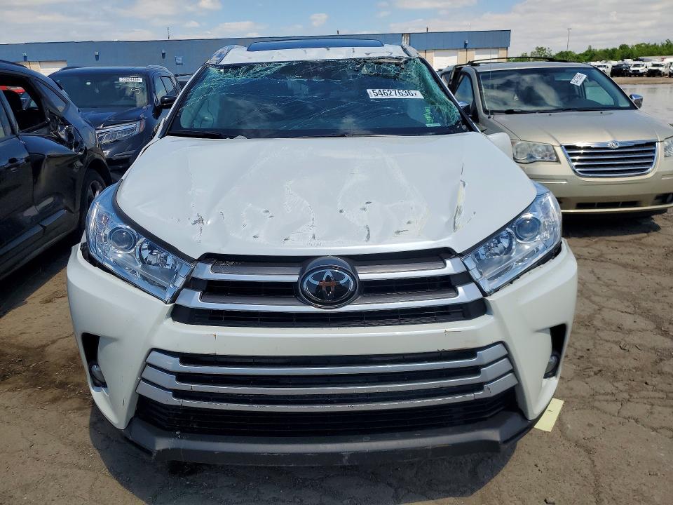 54627636 :رقم المزاد ، 5TDJZRFH8KS915514 vin ، 2019 Toyota Highlander مزاد بيع