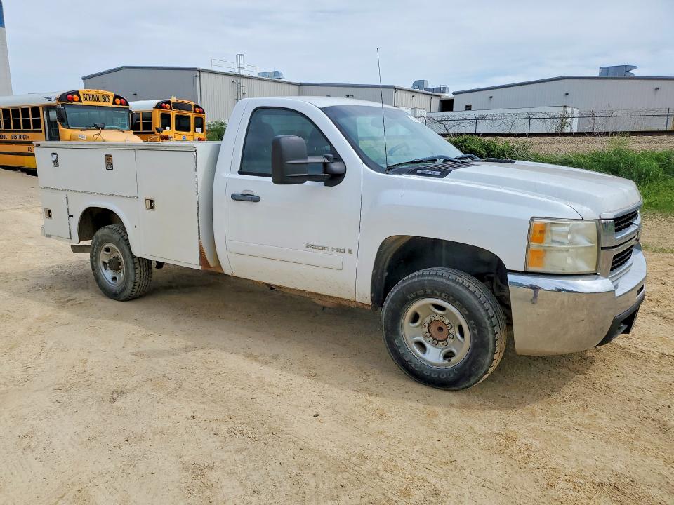 2008 Chevrolet Silverado მანქანა იყიდება აუქციონზე, vin: 1GBHC24K58E205575, აუქციონის ნომერი: 54674686