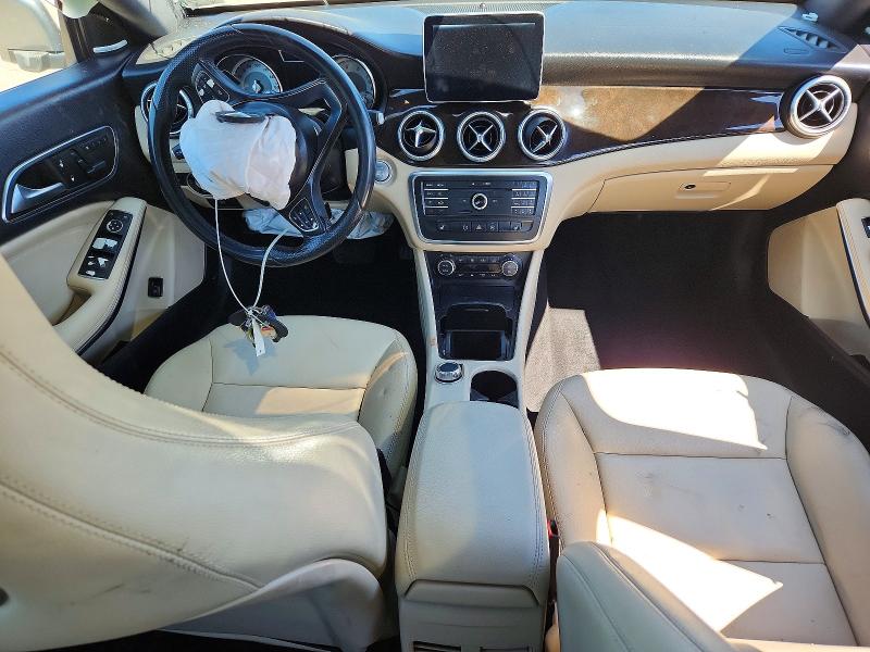 52968846 :رقم المزاد ، WDDSJ4EB5FN181038 vin ، 2015 Mercedes-benz Cla مزاد بيع