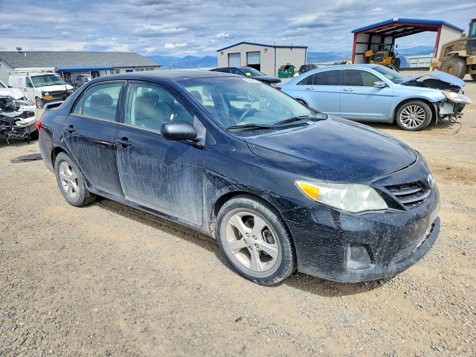 52338016 :رقم المزاد ، 2T1BU4EE7DC002865 vin ، 2013 Toyota Corolla مزاد بيع