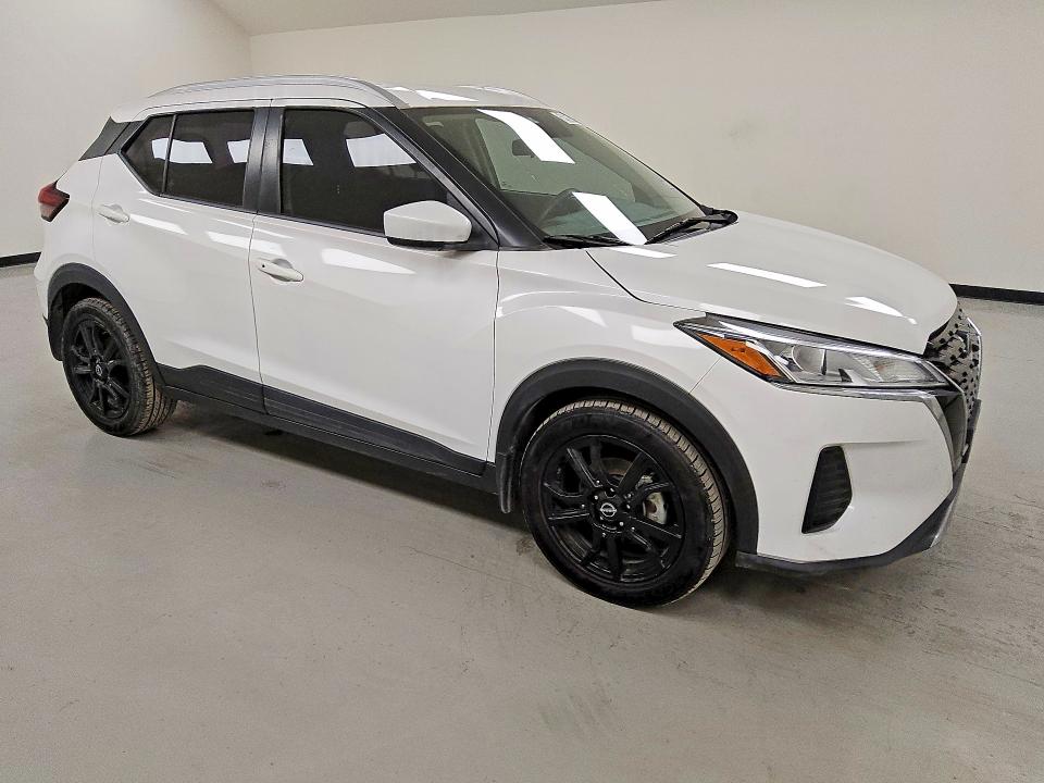 54996406 :رقم المزاد ، 3N1CP5CV6PL517588 vin ، 2023 Nissan Kicks مزاد بيع