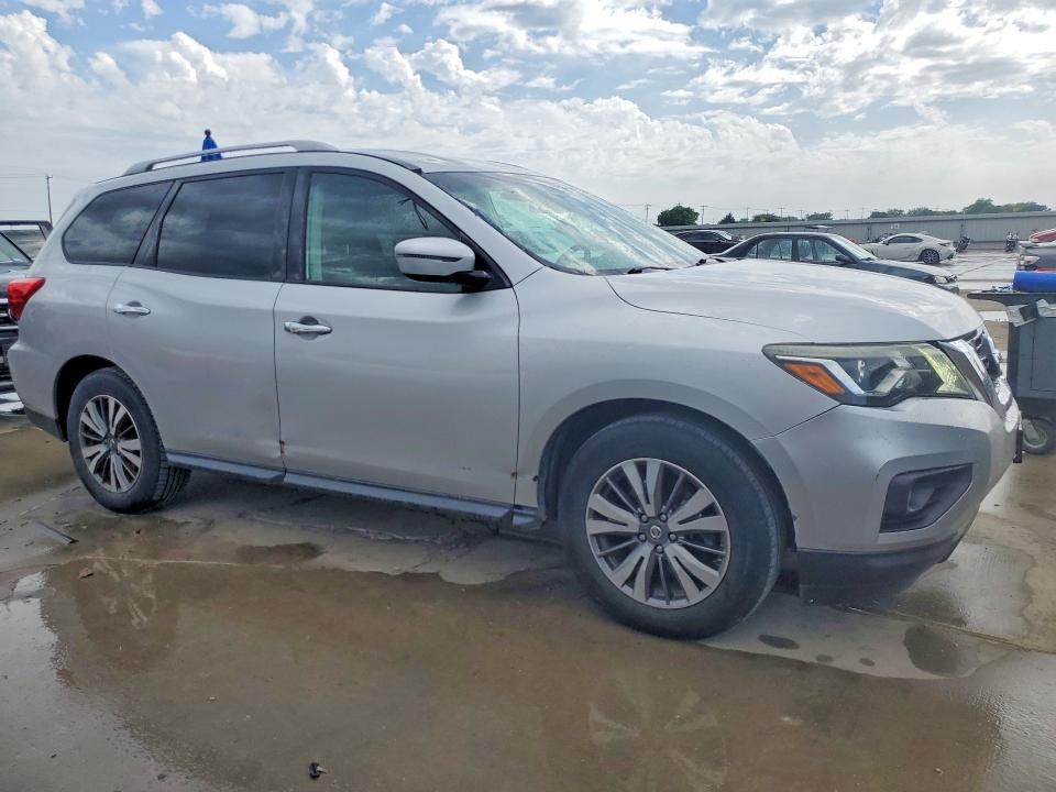 2017 Nissan Pathfinder მანქანა იყიდება აუქციონზე, vin: 5N1DR2MN1HC613498, აუქციონის ნომერი: 52756636