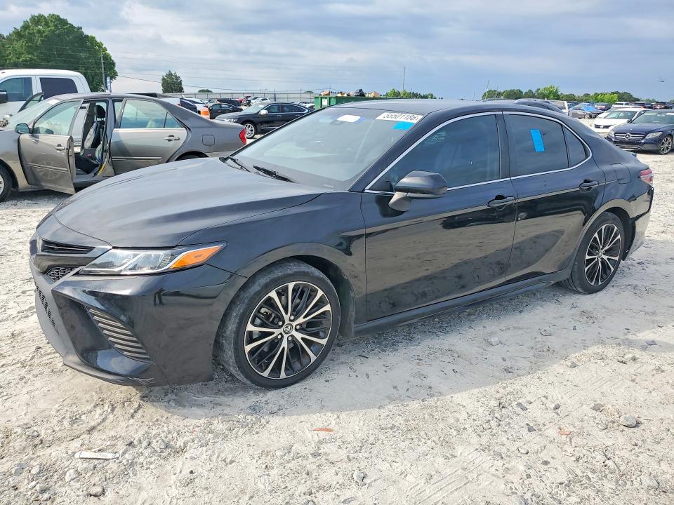 Продаж на аукціоні авто 2018 Toyota Camry, vin: 4T1B11HK0JU678772, номер лоту: 55501186