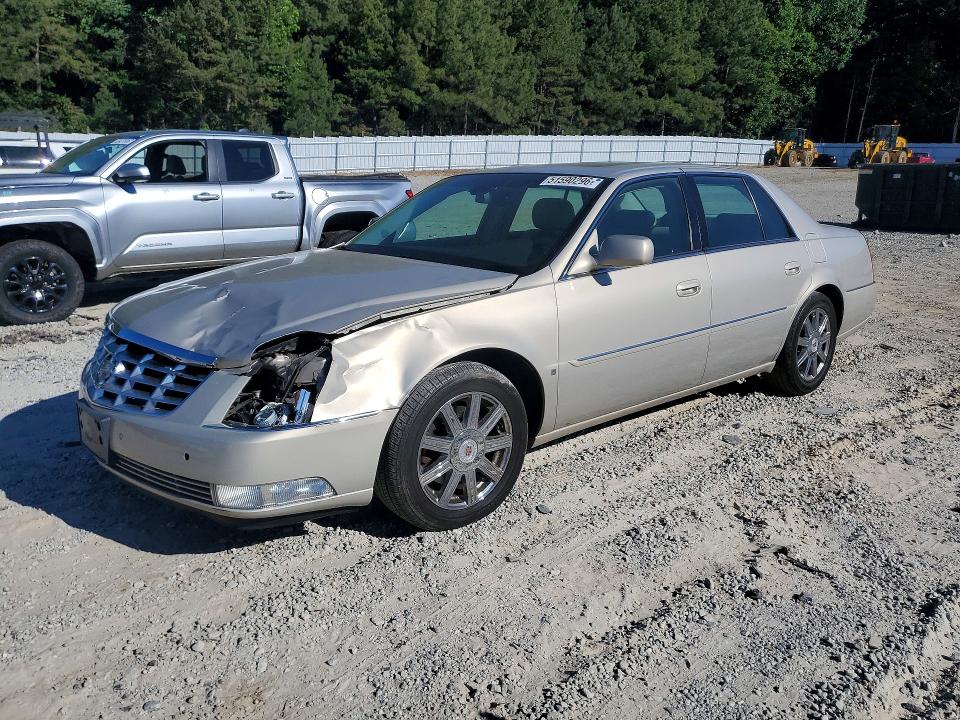 51590296 :رقم المزاد ، 1G6KD57Y17U199376 vin ، 2007 Cadillac Dts مزاد بيع
