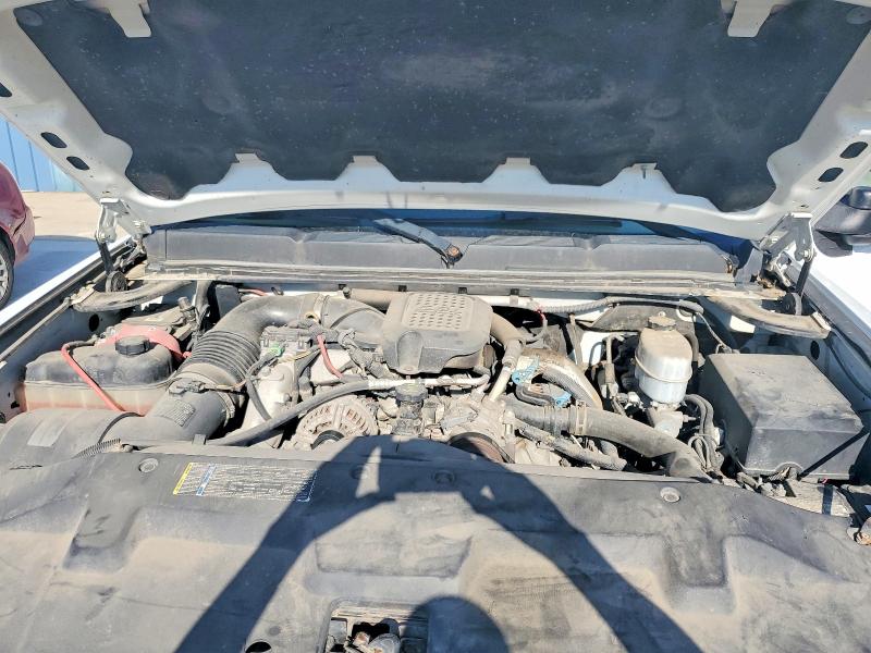 54674696 :رقم المزاد ، 1GC4K1B65AF131071 vin ، 2010 Chevrolet Silverado مزاد بيع