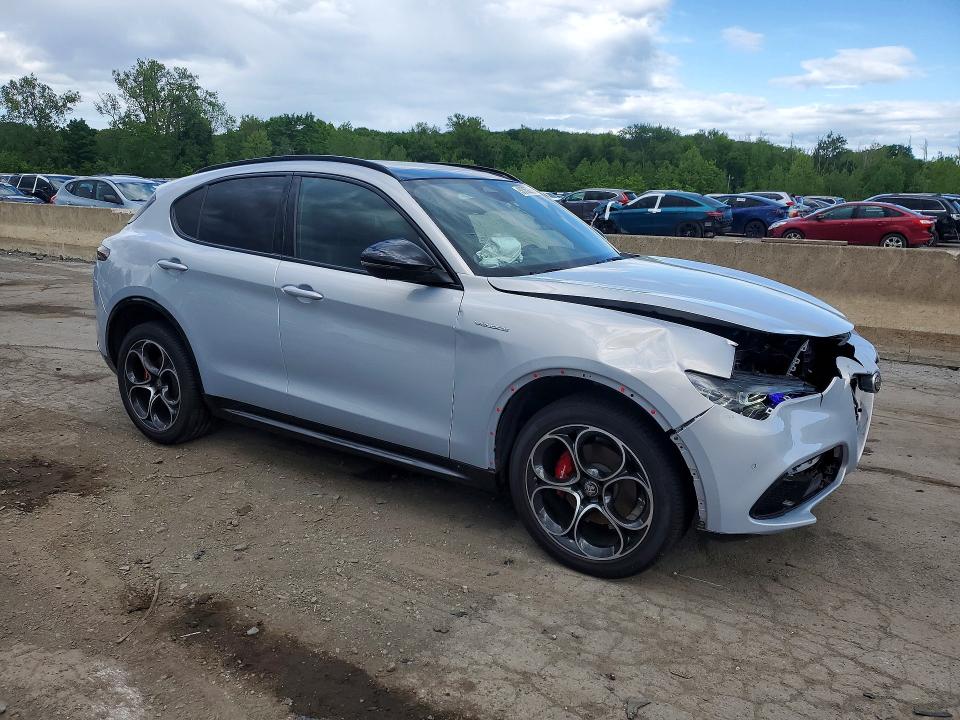 Aukcja sprzedaży 2025 Alfa Romeo Stelvio, vin: ZASPAKAN4S7D96811, numer aukcji: 55352256