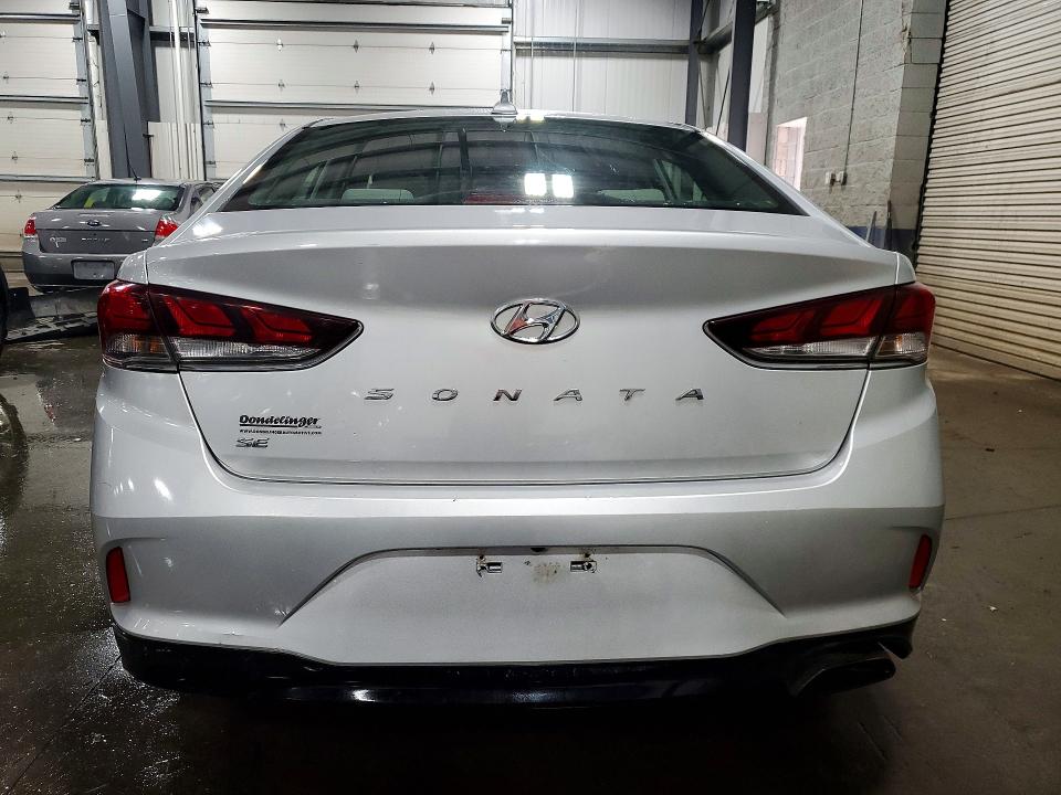 2018 Hyundai Sonata მანქანა იყიდება აუქციონზე, vin: 5NPE24AFXJH626699, აუქციონის ნომერი: 54355026