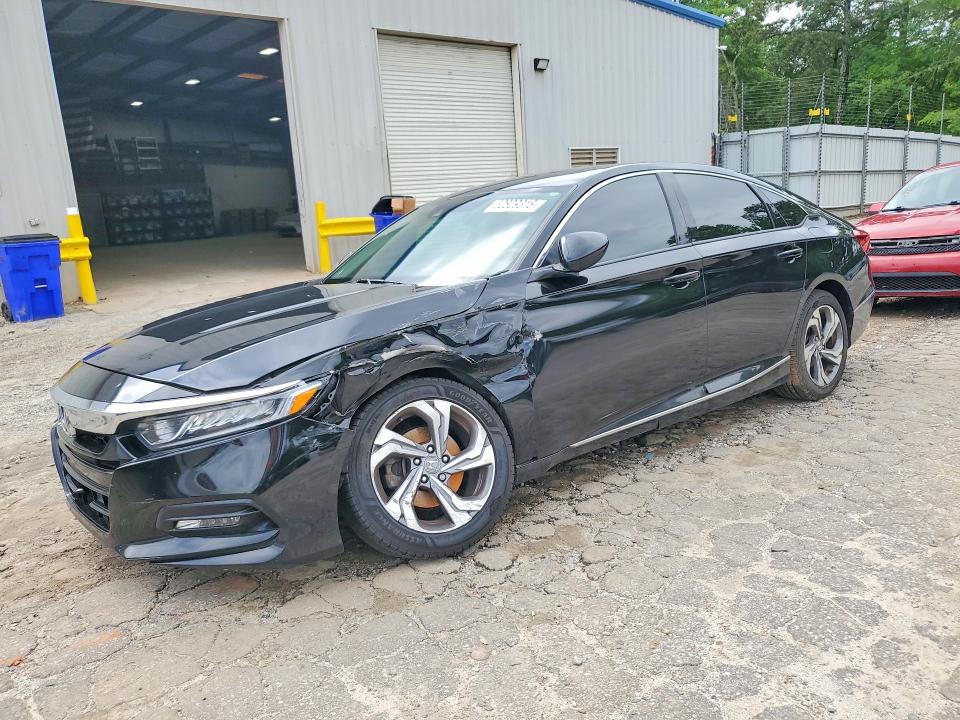 2018 Honda Accord მანქანა იყიდება აუქციონზე, vin: 1HGCV1F44JA022014, აუქციონის ნომერი: 52829316