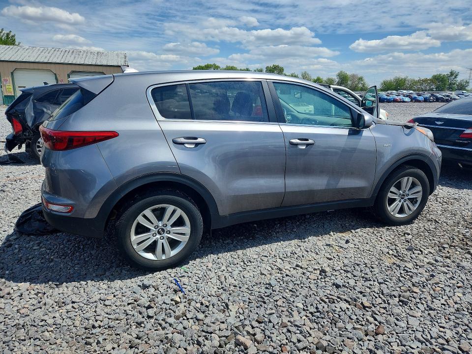 Продажа на аукционе авто 2017 Kia Sportage, vin: KNDPMCAC3H7139863, номер лота: 52674256
