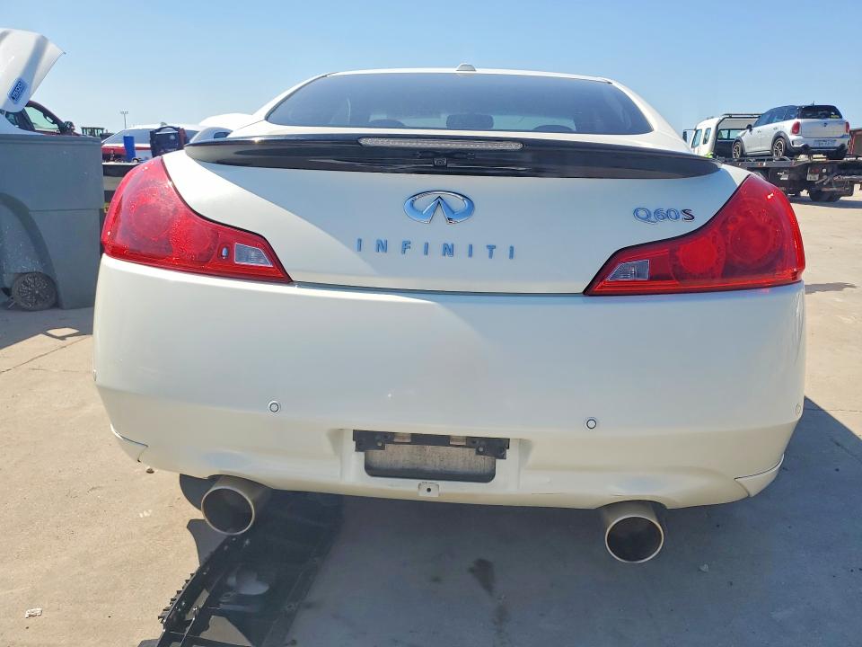 Продажа на аукционе авто 2015 Infiniti Q60 Coupe, vin: JN1CV6EK3FM870020, номер лота: 53270066