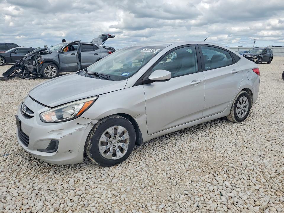 2015 Hyundai Accent მანქანა იყიდება აუქციონზე, vin: KMHCT4AE9FU821259, აუქციონის ნომერი: 53851526