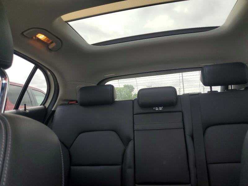 52233866 :رقم المزاد ، WDCTG4GB2FJ100881 vin ، 2015 Mercedes Benz Gla مزاد بيع