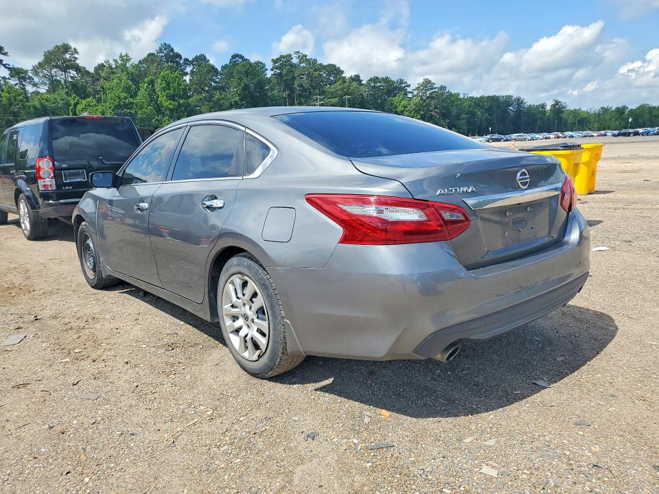 52672176 :رقم المزاد ، 1N4AL3AP3JC158914 vin ، 2018 Nissan Altima مزاد بيع