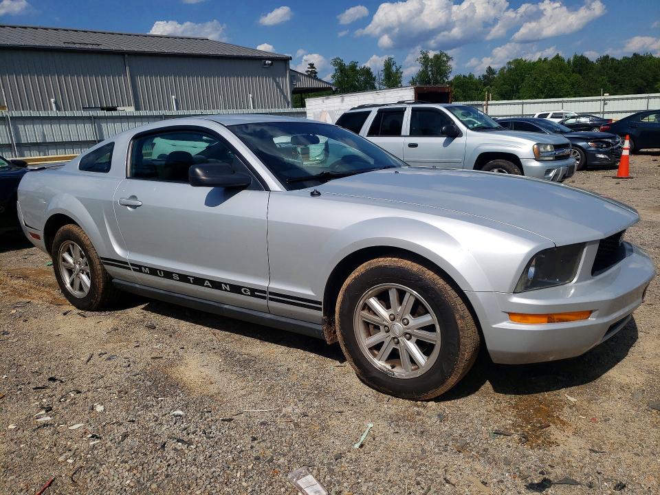 Продажа на аукционе авто 2007 Ford Mustang, vin: 1ZVFT80N475288076, номер лота: 53074296