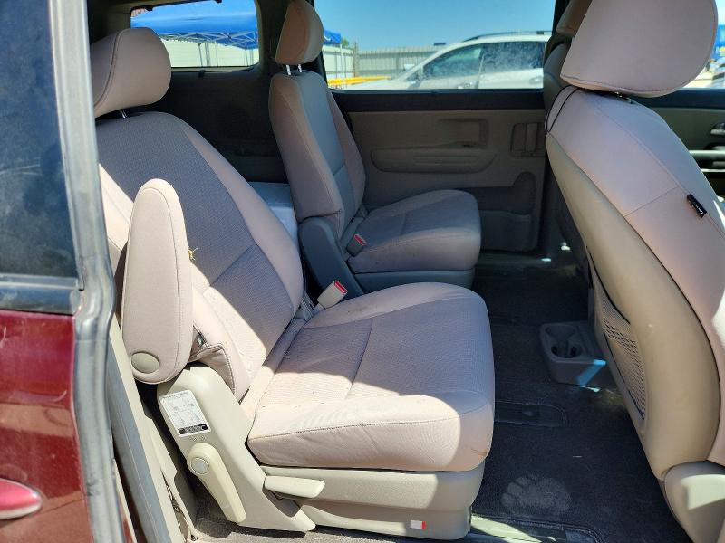 53604616 :رقم المزاد ، KNDMB5C16G6194943 vin ، 2016 Kia Sedona مزاد بيع