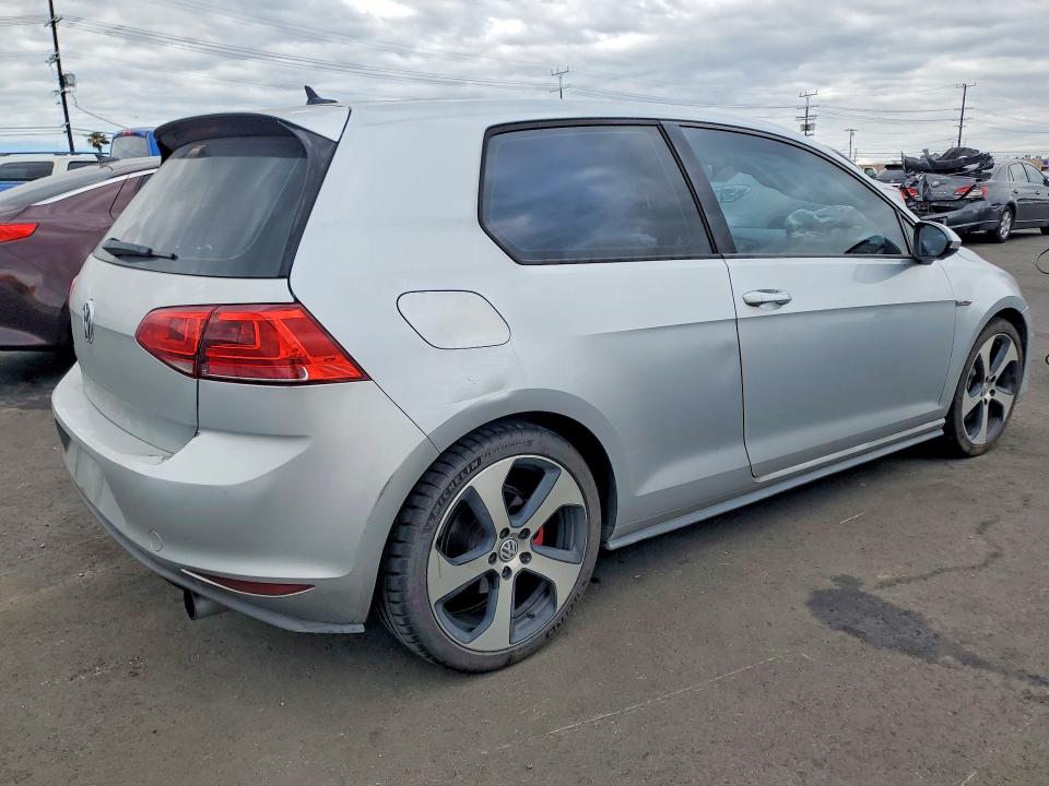 52528836 :رقم المزاد ، 3VWYT7AU4GM038789 vin ، 2016 Volkswagen Gti مزاد بيع
