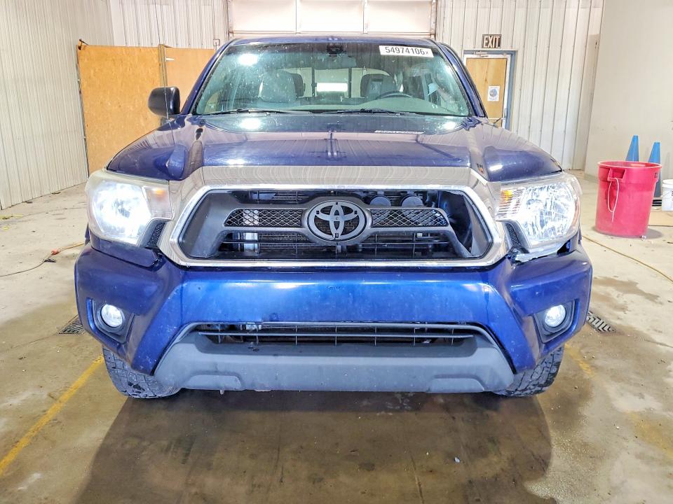 54974106 :رقم المزاد ، 3TMLU4EN7FM176160 vin ، 2015 Toyota Tacoma مزاد بيع