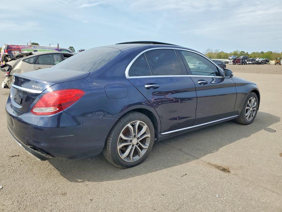 53240426 :رقم المزاد ، 55SWF4KB6HU210712 vin ، 2017 Mercedes-benz C مزاد بيع