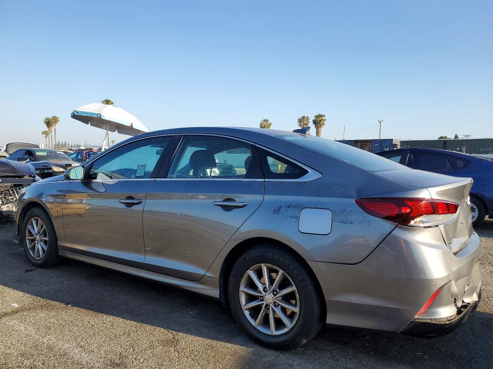 54256856 :رقم المزاد ، 5NPE24AF8JH696833 vin ، 2018 Hyundai Sonata مزاد بيع