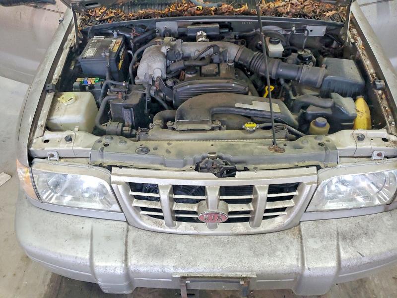 2000 Kia Sportage მანქანა იყიდება აუქციონზე, vin: KNDJA7233Y5627985, აუქციონის ნომერი: 53009916